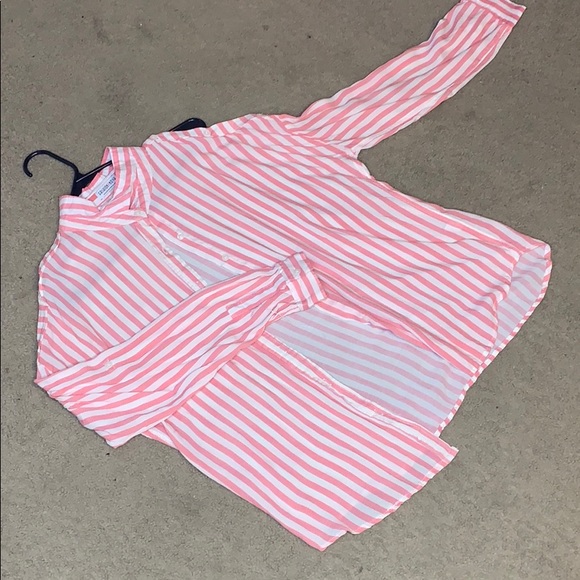 Fashion Nova Tops - Striped long sleeve Fashion Nova Tops - Striped long sleeve